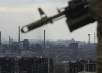 الدفاع الروسية تعلن مقتل 500 عسكري أوكراني بضربة في نيكولايف