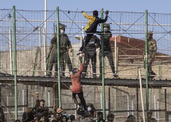 اتهام أممي للمغرب وإسبانيا باستخدام “القوة المفرطة” ضد المهاجرين