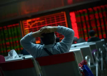 صحيفة ألمانية تتوقع فخاً جديداً للاقتصاد الغربي.. هذه المرة في الفناء الخلفي لأميركا