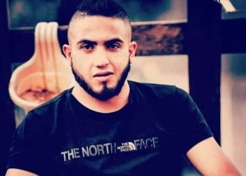 الفلسطينيون يتصدون للاحتلال في جنين.. واستشهاد شاب في المواجهات