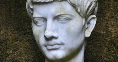 الإنياذة.. رائعة فرجيل ومجد روما القديمة فى ملحمة شعرية خالدة