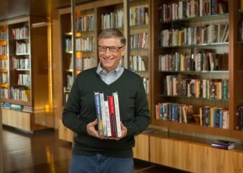 “العقل الفضولي لا يأخذ إجازة”..