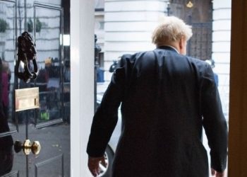 من السياسي الأقرب لتولي قيادة بريطانيا وحزب المحافظين خلفا لجونسون؟