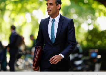 وزير المالية البريطاني السابق يعتزم الترشح لخلافة جونسون