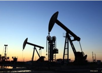 هبوط سعر النفط نحو دولار واحد