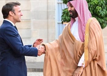 ماكرون يستضيف بن سلمان: الطاقة قبل حقوق الإنسان