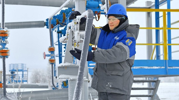 نصف سكان ألمانيا يخشى صقيع الشتاء.. وشولتس يخشى الانفجار الاجتماعي