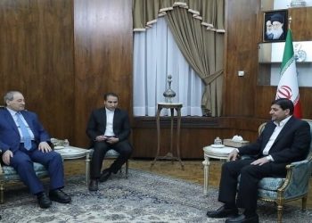 طهران ودمشق عازمتان على تعزيز العلاقات الاقتصادية والتجارية بينهما