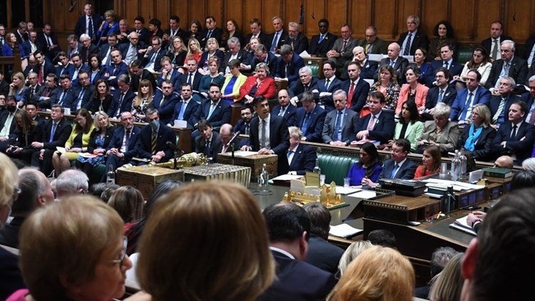 بريطانيا: 3 مرشحين يتصدّرهم سوناك إلى الجولة الخامسة لخلافة جونسون