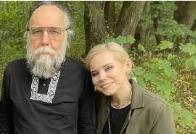 من هو ألكسندر دوغين وما هي أبعاد اغتيال إبنته: أوراسيا وقانيها