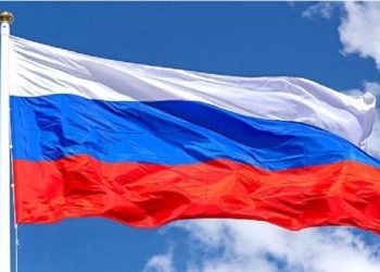 روسيا تحتفل بيوم “علم روسيا”