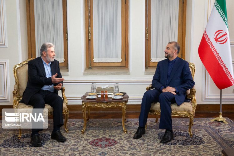 عبد اللهيان يلتقي نخالة: تأكيد على الاستمرار في دعم قضية تحرير فلسطين