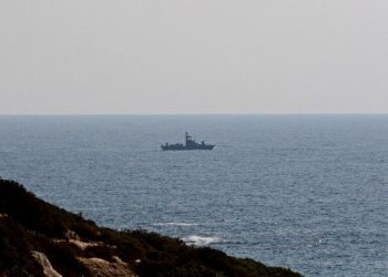 سقوط طائرة مسيرة إسرائيلية في البحر المتوسط على الحدود مع لبنان