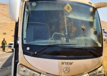 إصابة 6جنود إسرائيليين جراء إطلاق نار نحو حافلة تقلهم في غور الأردن