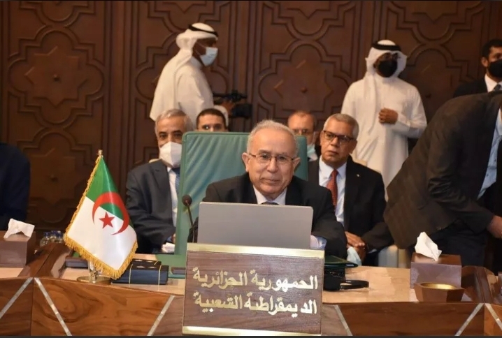 الخارجية الجزائرية: مستعدون لاحتضان قمة عربية تاريخية