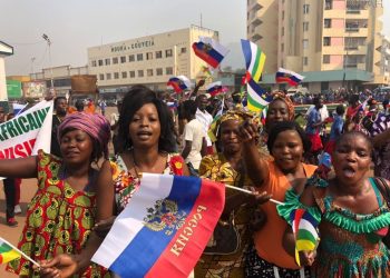 رجل أعمال روسي يدعم “الحلفاء” في إفريقيا بالغذاء