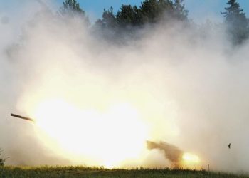 مسؤولون وخبراء أميركيون: المساعدة العسكرية لأوكرانيا تستنزف مخزون السلاح الأميركي