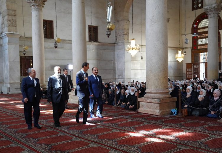الرئيس بشار الأسد يشارك في إحياء ذكرى المولد النبوي الشريف في جامع بني أمية الكبير بدمشق