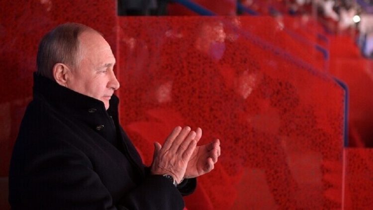 بوتين يهنئ المواطنين الروس بيوم الوحدة الشعبية