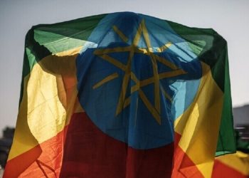 الأطراف الاثيوبية المتحاربة تتفق على هدنة والاتحاد الافريقي يشيد ببدء “حقبة جديدة”