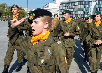 بولندا تنفّذ المرحلة الأولى من خطة الاستيلاء على غربي أوكرانيا