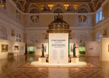 افتتاح معرض “Egyptomania” في متحف الأرميتاج