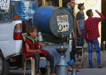 انفراج في ازمة الوقود في سورية بعد وصول شحنات من ايران.. الحكومة ترفع أسعارها والمواطن امام ازمة غلاء غير مسبوقة