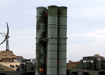 بلومبرغ: النافذة الإسرائيلية لاستهداف إيران تضيق مع دخول بوتين المعادلة