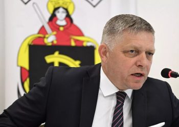 الغرب يواصل محاولاته لزعزعة الاستقرار في سلوفاكيا لازاحة حكومة فيتسو