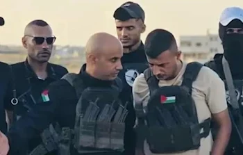 العربدة لا تحجب الضعف: عملاء إسرائيل الغزيون منبوذون