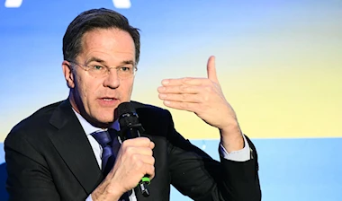 «الناتو» ينفي مناقشة سيادة غرينلاند خلال لقاء روته وترامب