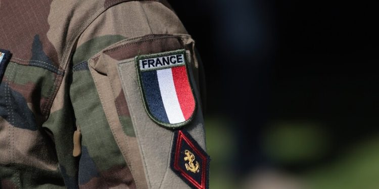 الاستخبارات الروسية: فرنسا تخطط للإطاحة برئيس مدغشقر الجديد