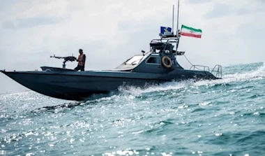 إيران تعيد إغلاق «هرمز»… ترامب: لا يمكن ابتزازنا