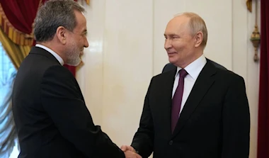 تنسيق مع عُمان حول «هرمز»: إيران تحشد دعماً روسياً لرؤيتها