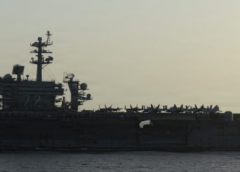 شبكة CNN: حرب إيران تستنزف الأمريكيين والكلفة الحقيقية تقفز إلى تريليون دولار