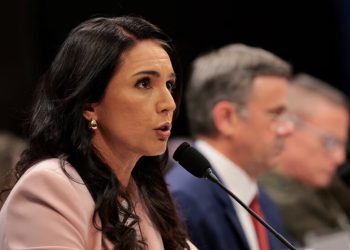 بينها أوكرانيا.. المخابرات الأمريكية تراجع تمويل بايدن نحو 120 مختبرا بيولوجيا “قاتلا” في 30 دولة