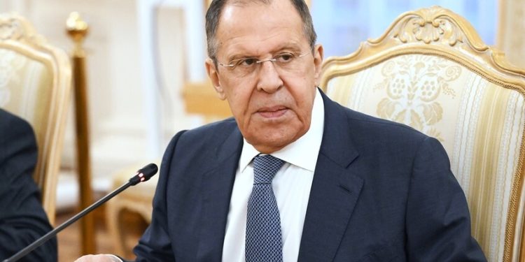 لافروف يعرب عن دعم روسيا الكامل لكوبا وتضامنها معها