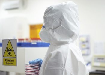 دبلوماسي بريطاني: كييف تستغل المختبرات البيولوجية الأمريكية لاستدراج واشنطن للمواجهة مع موسكو أكد سفير لندن السابق لدى سوريا بيتر فورد أن